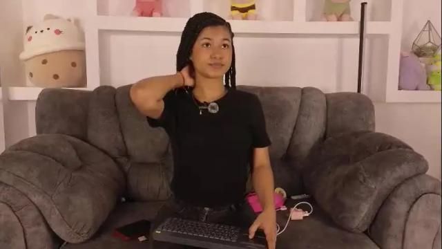 Image 2 of adele_carter_ Stream on Chaturbate on 1 month ago