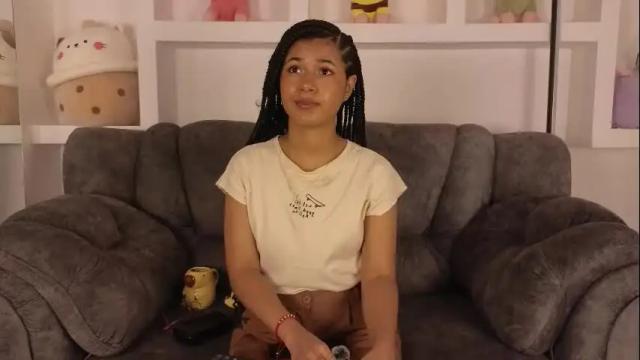 Image 3 of adele_carter_ Stream on Chaturbate on 1 month ago