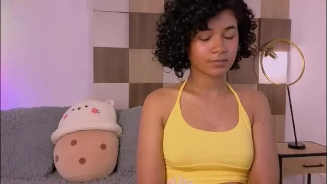 Image 6 of adele_carter_ Stream on Chaturbate on 9 days ago