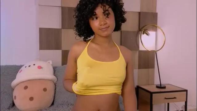 Image 8 of adele_carter_ Stream on Chaturbate on 9 days ago