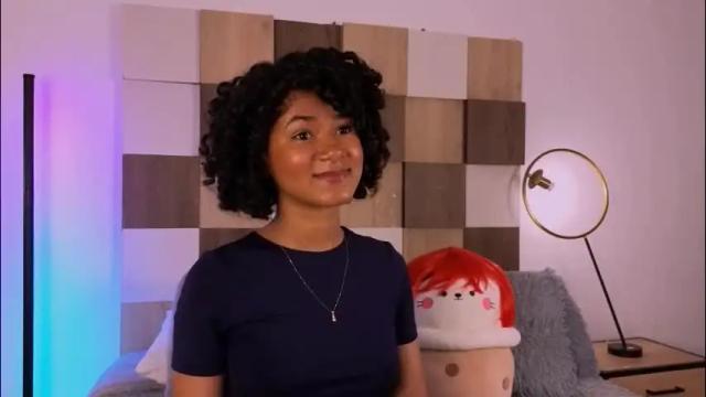 Image 10 of adele_carter_ Stream on Chaturbate on 2 days ago