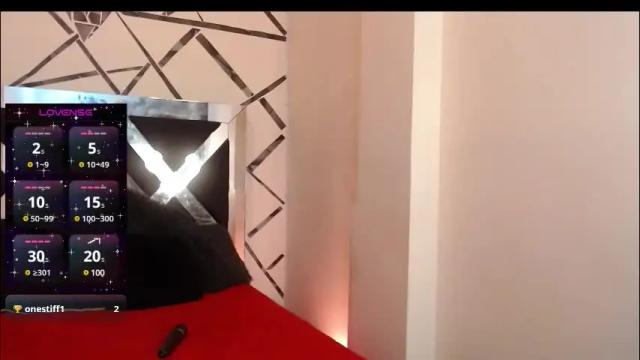 Image 8 of adele_cruzz Stream on Chaturbate on 2 months ago