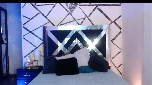 Image 10 of adele_cruzz Stream on Chaturbate on 2 months ago