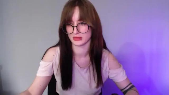 Image 11 of adele_foxy Stream on Chaturbate on 13 months ago
