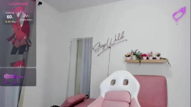 Image 8 of adele_latinlady Stream on Chaturbate on 2 days ago