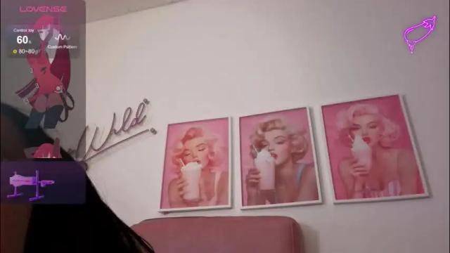 Image 11 of adele_latinlady Stream on Chaturbate on 26 days ago
