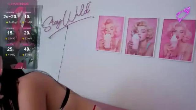 Image 3 of adele_latinlady Stream on Chaturbate on 15 days ago