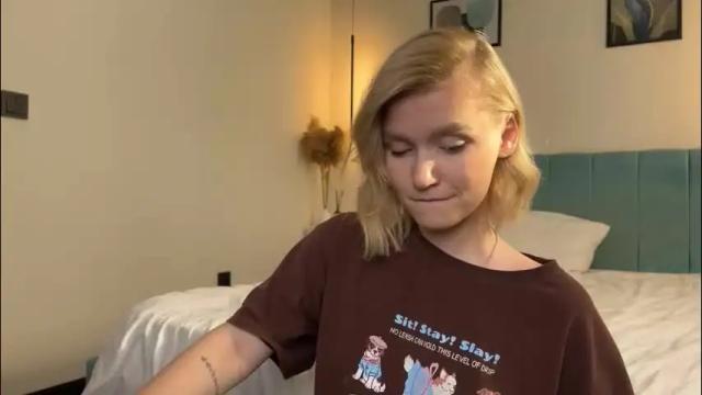 Image 6 of adele_nick2202 Stream on Chaturbate on 1 month ago