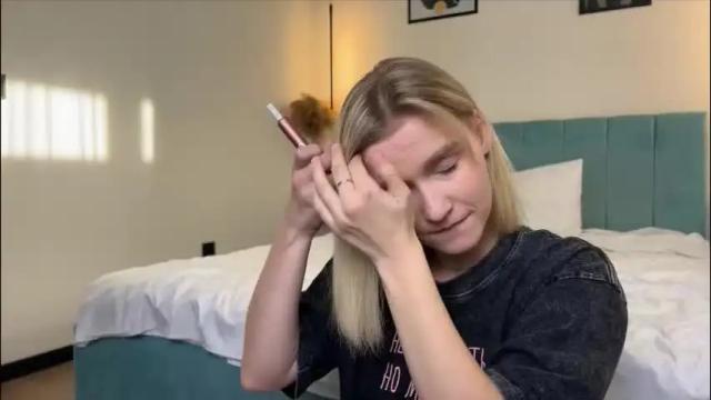 Image 11 of adele_nick2202 Stream on Chaturbate on 28 days ago