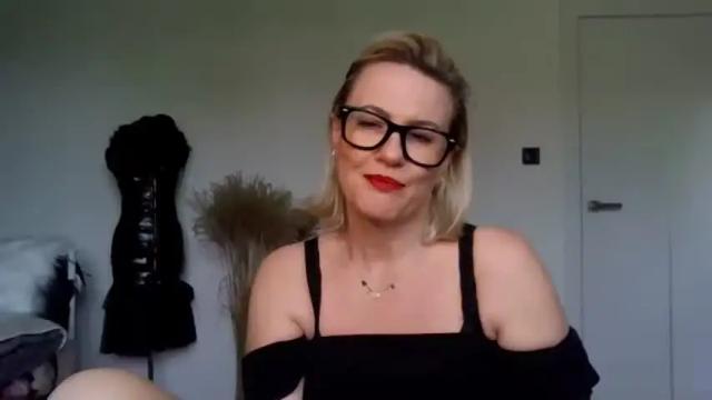 Thumbnail 1, adelemilf40's Stream at Chaturbate, 17 months ago