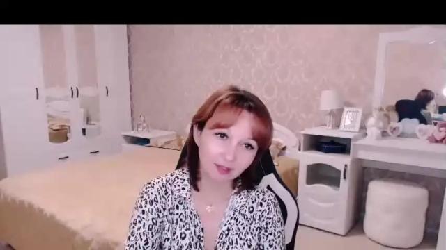 Image 4 of adelemoran Stream on Chaturbate on 19 months ago