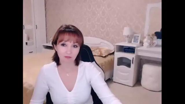 Image 6 of adelemoran Stream on Chaturbate on 17 months ago