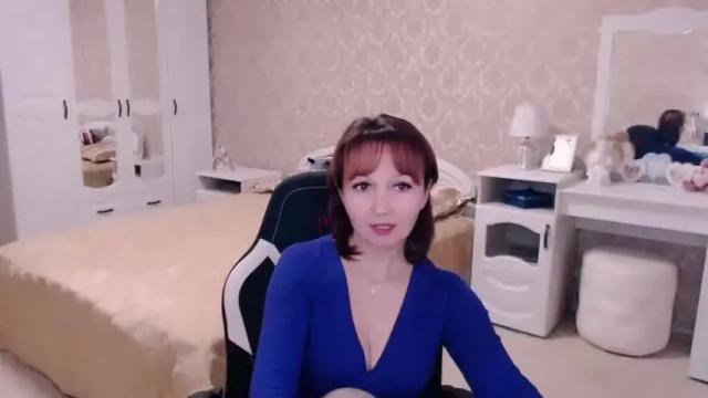 Image 2 of adelemoran Stream on Chaturbate on 17 months ago