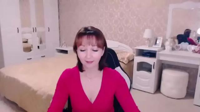 Image 7 of adelemoran Stream on Chaturbate on 16 months ago