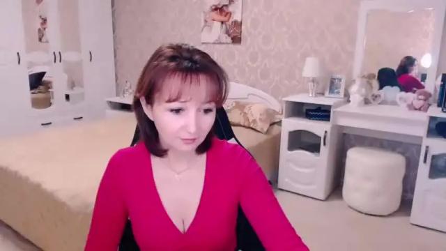 Image 7 of adelemoran Stream on Chaturbate on 15 months ago