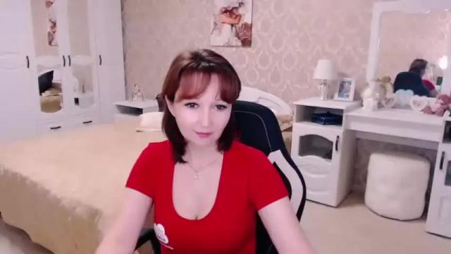 Image 2 of adelemoran Stream on Chaturbate on 13 months ago