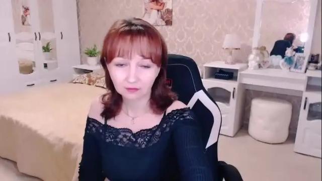 Image 10 of adelemoran Stream on Chaturbate on 2 months ago