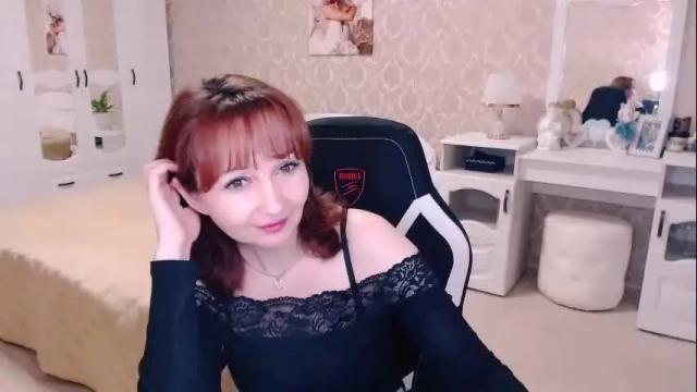 Image 4 of adelemoran Stream on Chaturbate on 2 months ago