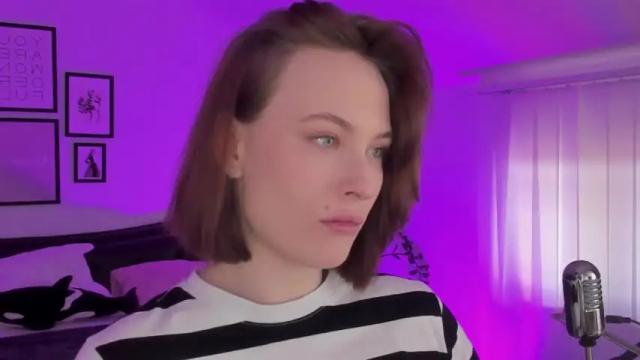 Thumbnail 3, adelemoring's Stream at Chaturbate, 15 months ago