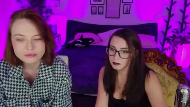 Image 10 of adelemoring Stream on Chaturbate on 15 months ago