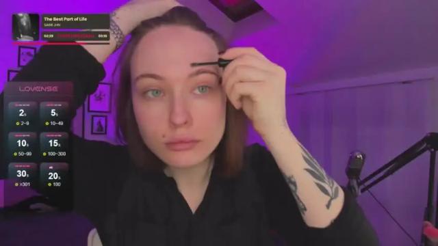 Image 6 of adelemoring Stream on Chaturbate on 15 months ago