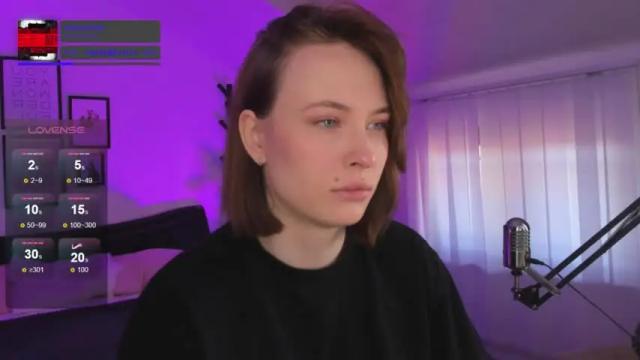 Thumbnail 3, adelemoring's Stream at Chaturbate, 15 months ago