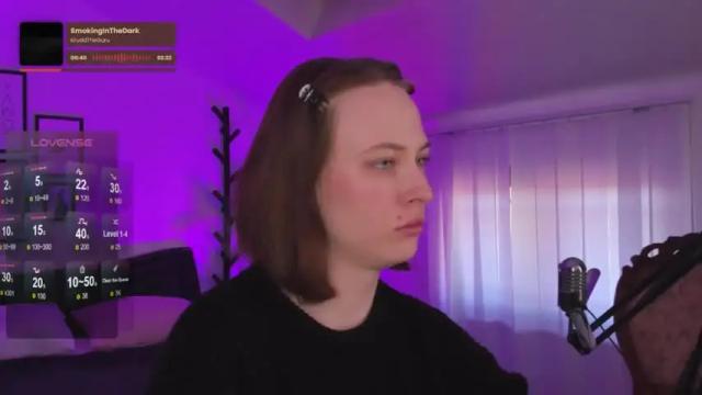 Image 6 of adelemoring Stream on Chaturbate on 15 months ago