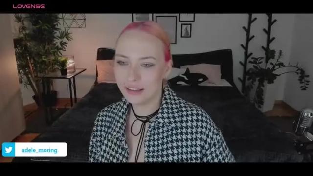 Image 4 of adelemoring Stream on Chaturbate on 14 months ago