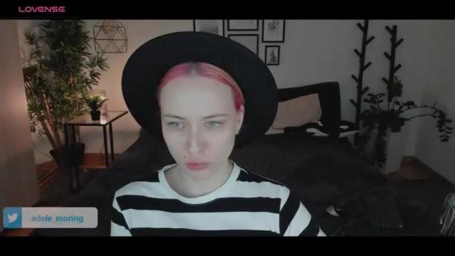 Image 12 of adelemoring Stream on Chaturbate on 14 months ago