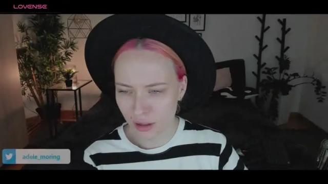 Image 3 of adelemoring Stream on Chaturbate on 14 months ago
