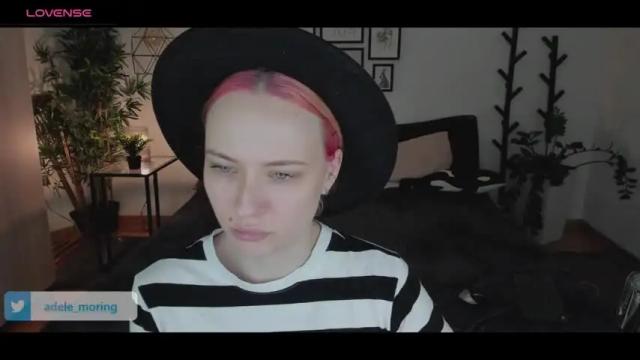 Image 7 of adelemoring Stream on Chaturbate on 14 months ago