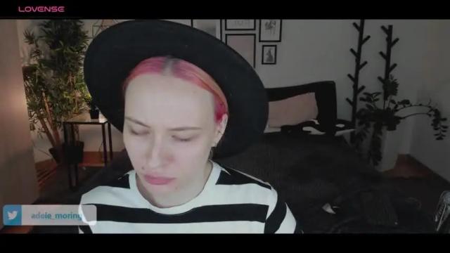 Image 8 of adelemoring Stream on Chaturbate on 14 months ago