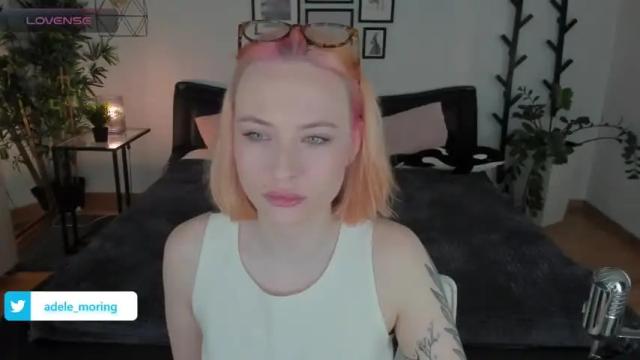 Image 6 of adelemoring Stream on Chaturbate on 14 months ago