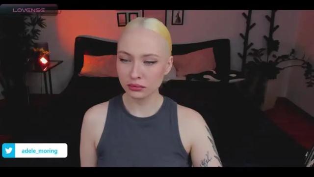 Image 12 of adelemoring Stream on Chaturbate on 14 months ago