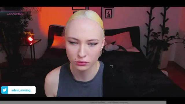 Image 8 of adelemoring Stream on Chaturbate on 14 months ago