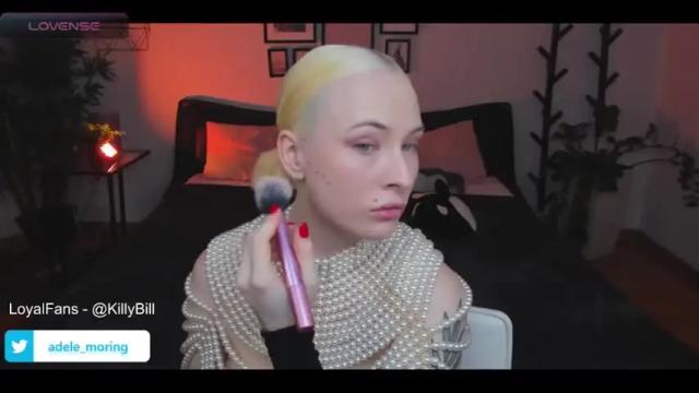 Image 3 of adelemoring Stream on Chaturbate on 14 months ago