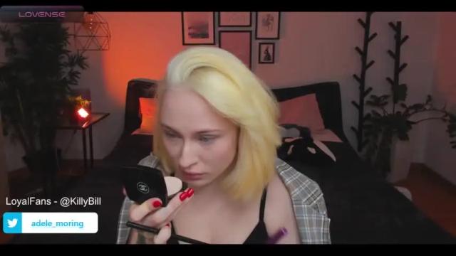 Image 4 of adelemoring Stream on Chaturbate on 14 months ago