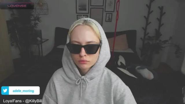 Image 12 of adelemoring Stream on Chaturbate on 13 months ago