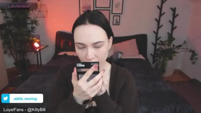 Image 3 of adelemoring Stream on Chaturbate on 13 months ago