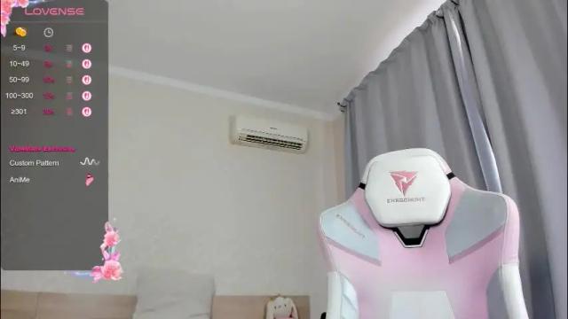 Image 3 of adelina_cowell Stream on Chaturbate on 3 months ago