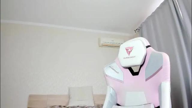 Image 10 of adelina_cowell Stream on Chaturbate on 2 months ago