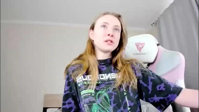 Image 7 of adelina_cowell Stream on Chaturbate on 2 months ago