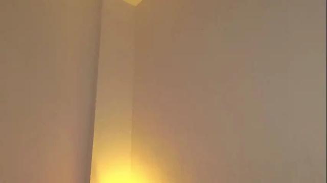 Image 10 of adelina_meilo Stream on Chaturbate on 2 months ago