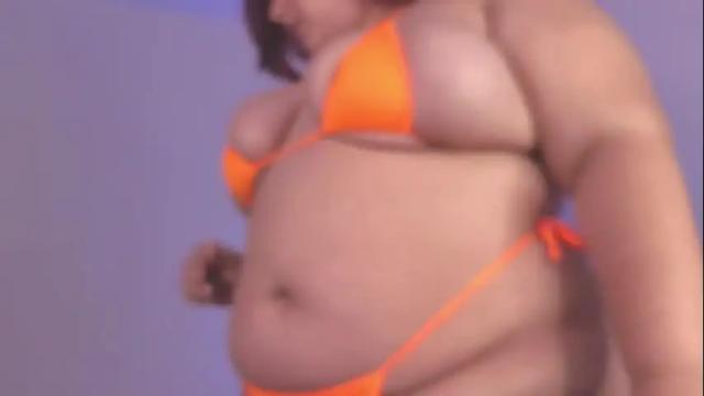 Image 7 of adelina_meilo Stream on Chaturbate on 1 month ago