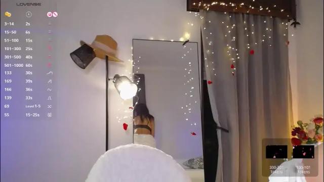 Image 3 of adelina_shine Stream on Chaturbate on 12 days ago