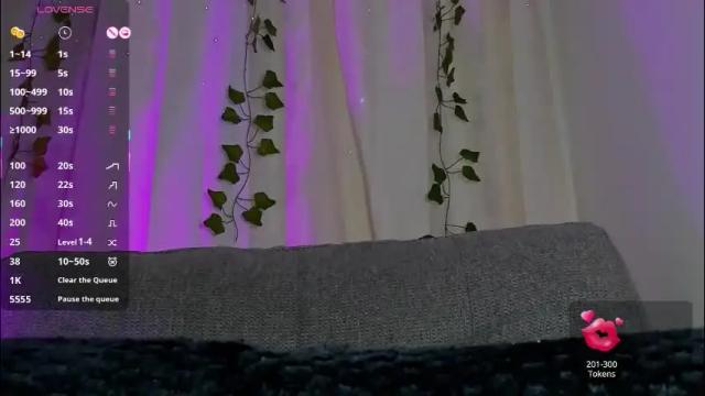 Image 3 of adelinaconte1 Stream on Chaturbate on 1 month ago