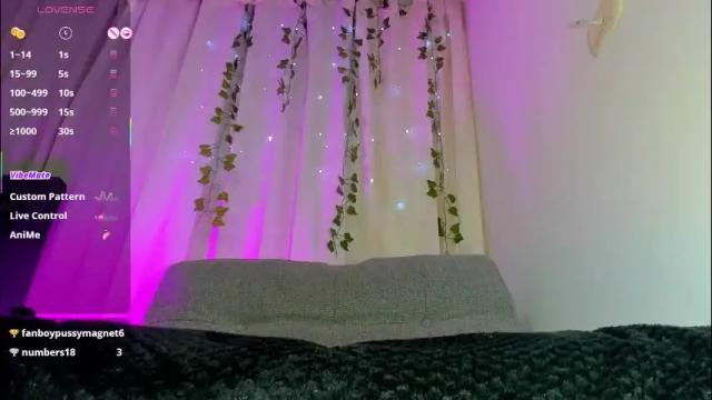 Image 8 of adelinaconte1 Stream on Chaturbate on 15 days ago