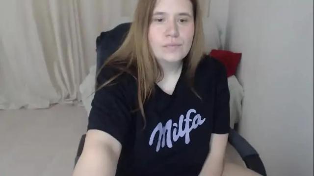 Image 4 of adelinalawson Stream on Chaturbate on 25 days ago
