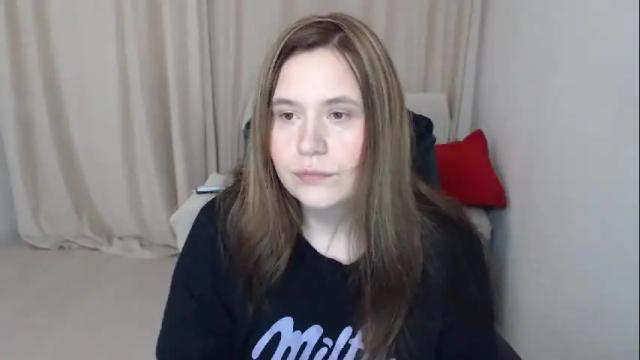 Image 2 of adelinalawson Stream on Chaturbate on 11 days ago