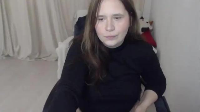 Image 4 of adelinalawson Stream on Chaturbate on 8 days ago